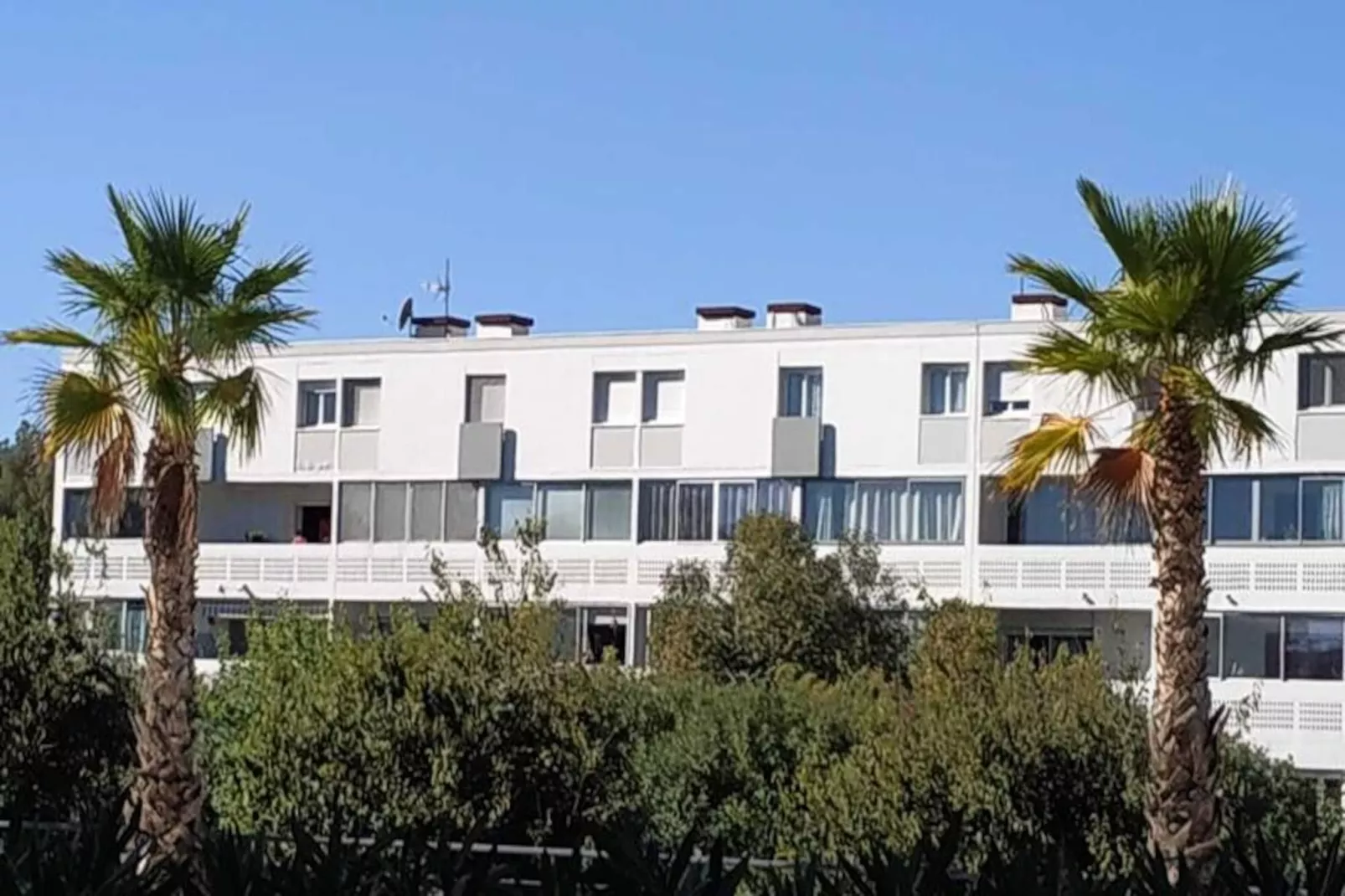 Appartement 9 personnes à 600 mètres de la plage-Image-tags.