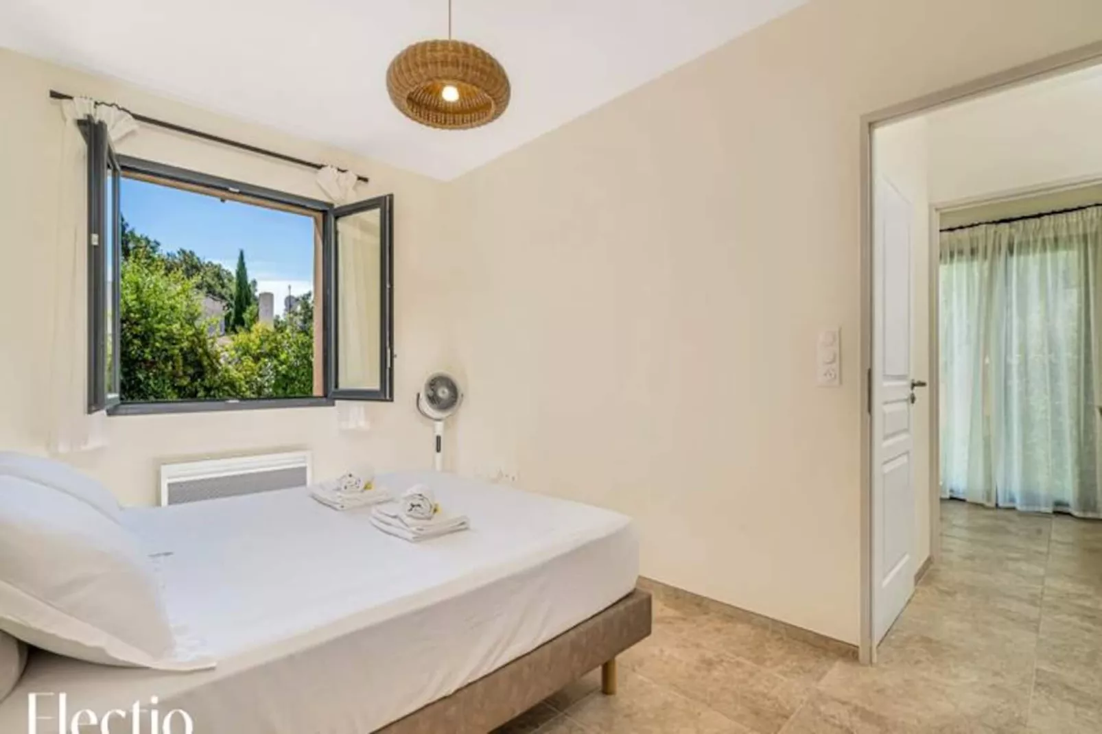 Villa Oliveda | Piscine & Salon Cin&eacute;ma-Image-tags.