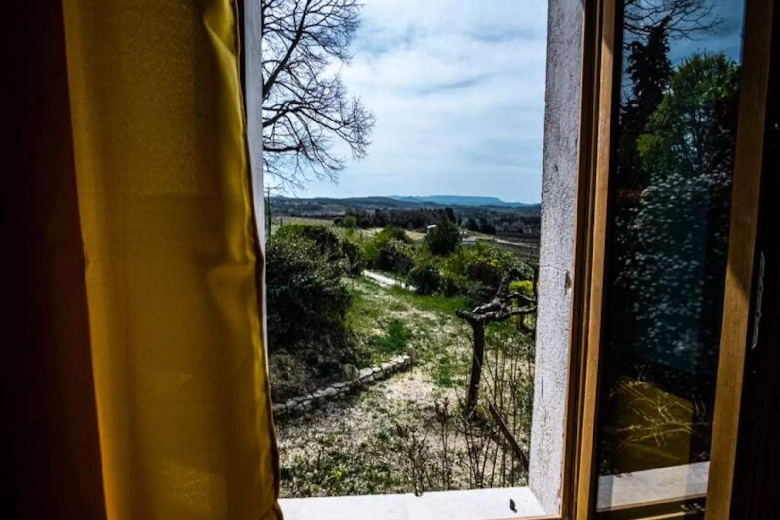 Maison En Campagne Avec Vues Panoramiques-Image-tags.