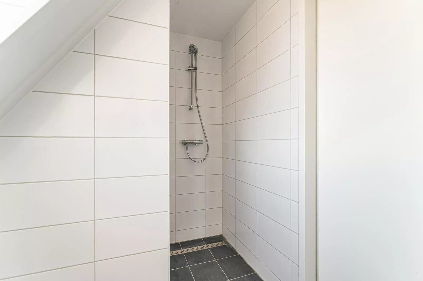 De Tjiftjaf Huis Nr 21-Bathroom