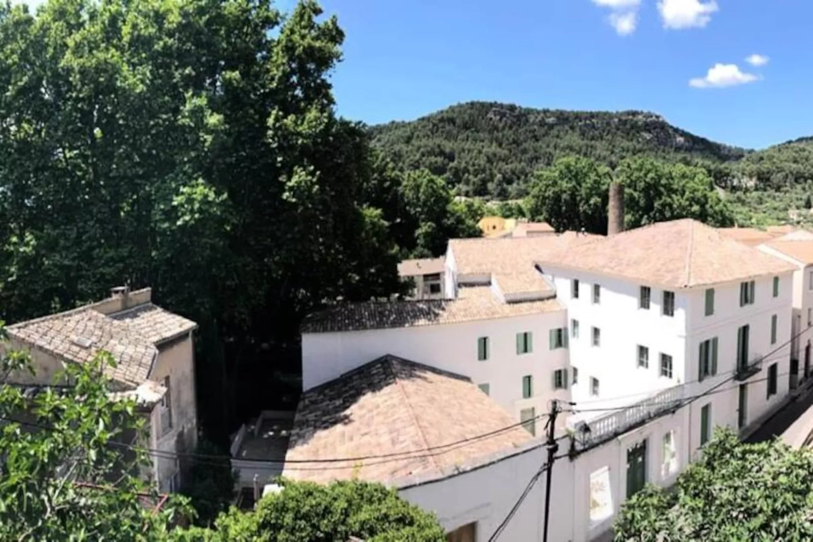 Charmante Maison De Village &agrave; Fontaine-de-vaucluse-Image-tags.
