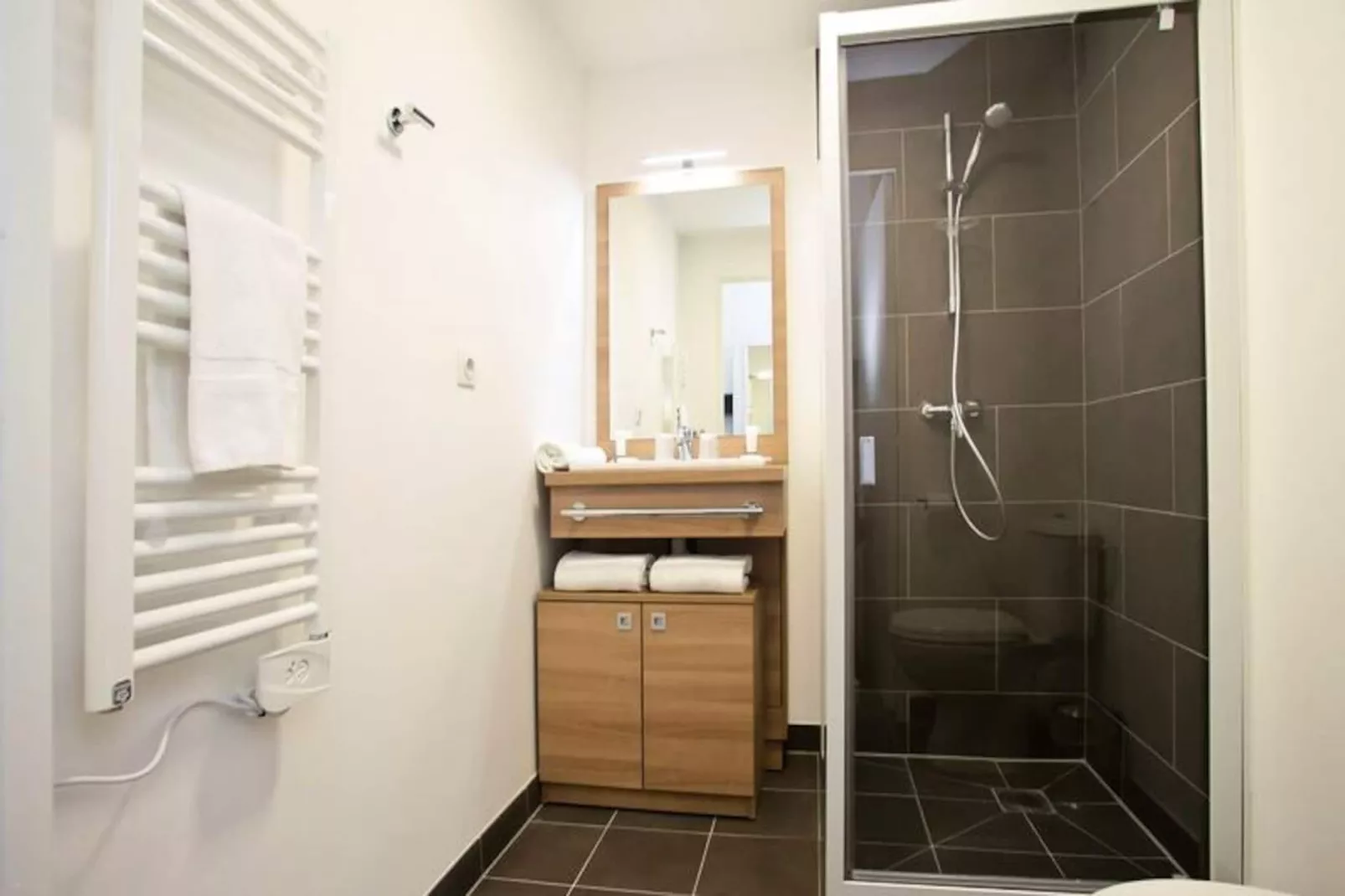 Résidence Odalys Paris Rueil-Image-tags.