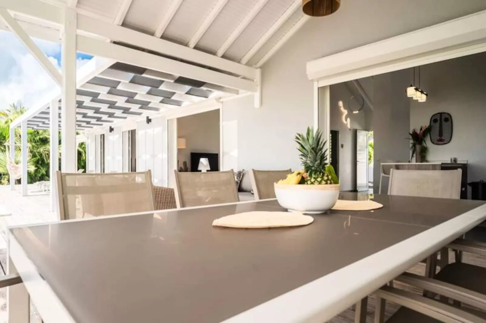 Villa Colibri-Image-tags.