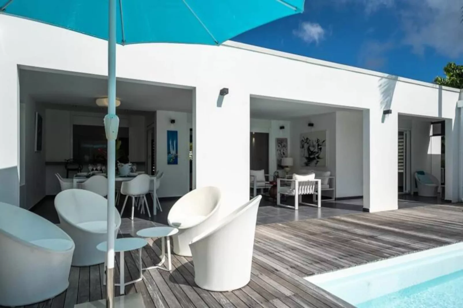 Villa Rosa-Image-tags.