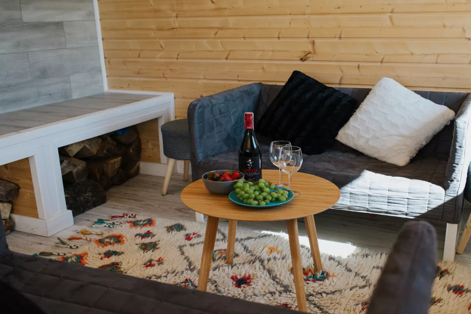 White Heron-Living room