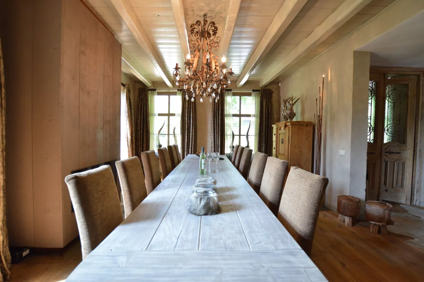 La Grande Maison Douce-Dining room