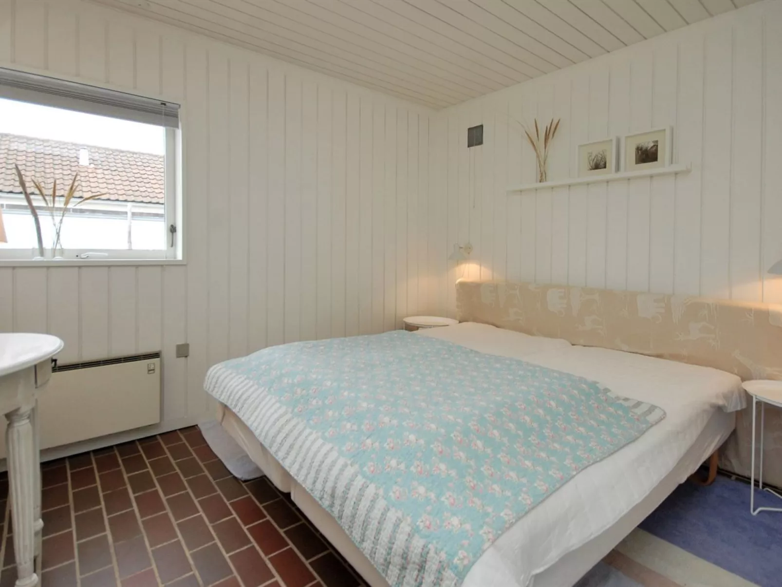 "Frieda" - 7.2km from the sea-Inside