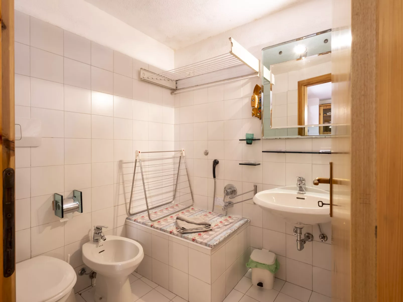 Erica Apartment-Drinnen