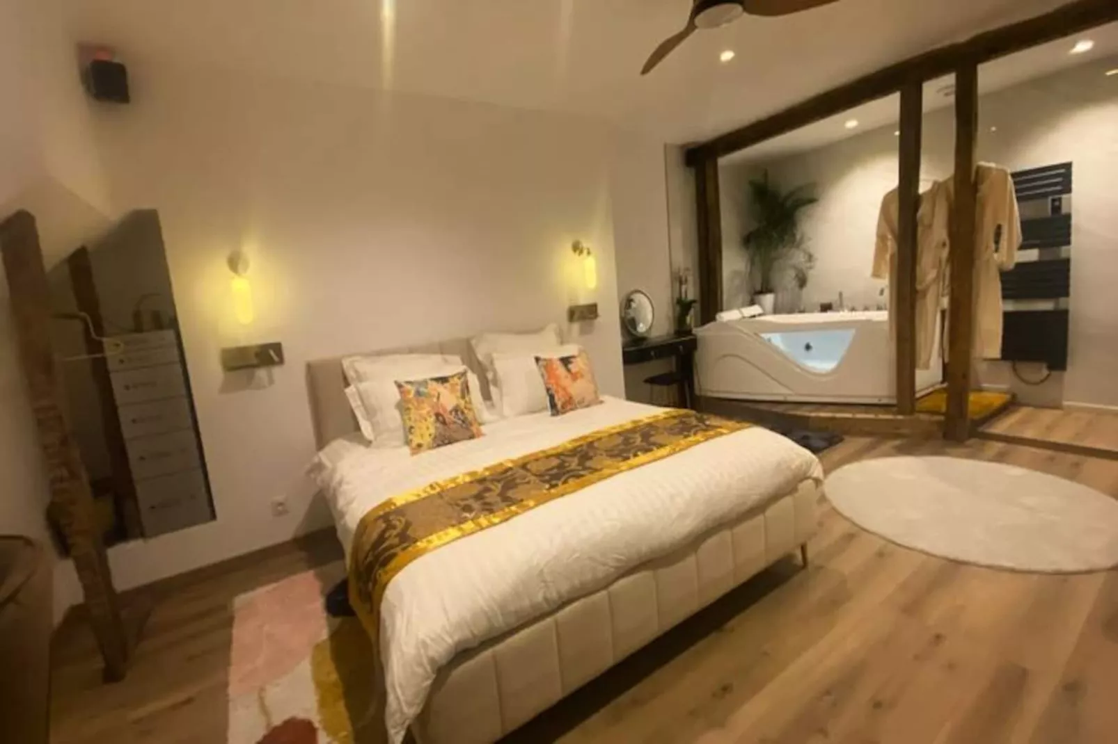 19a - Le Septi&egrave;me Ciel, Cocoon Lover-Image-tags.