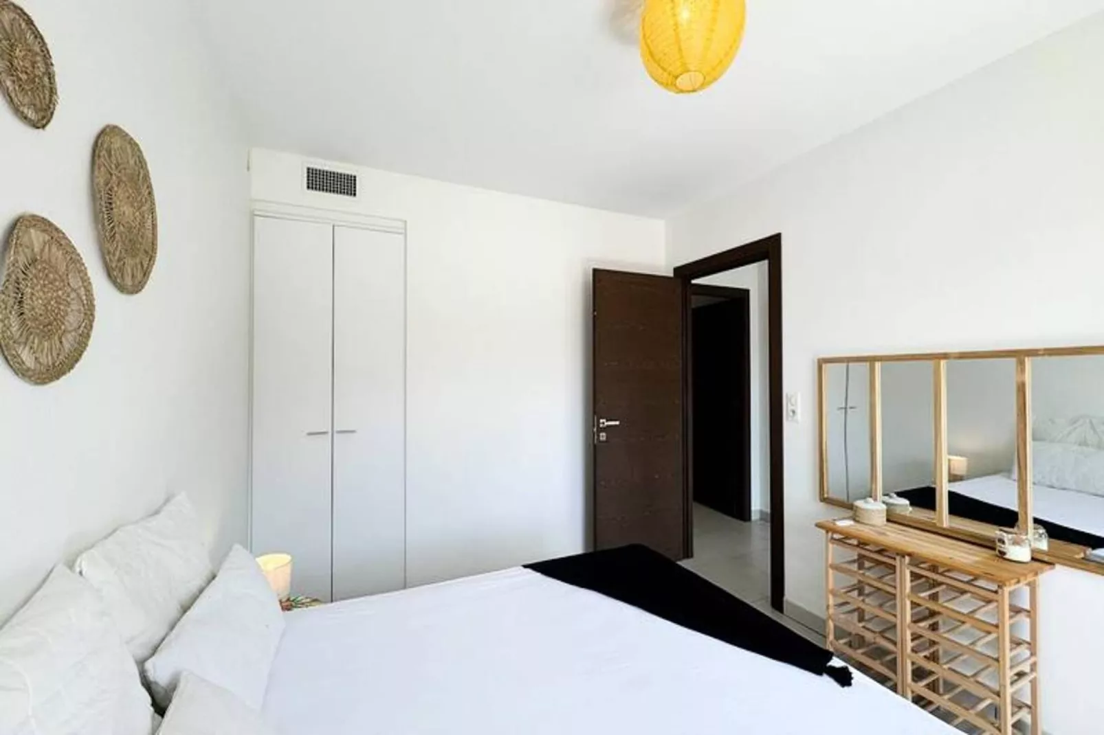 Résidence Jardins De Quatrina-Bedroom