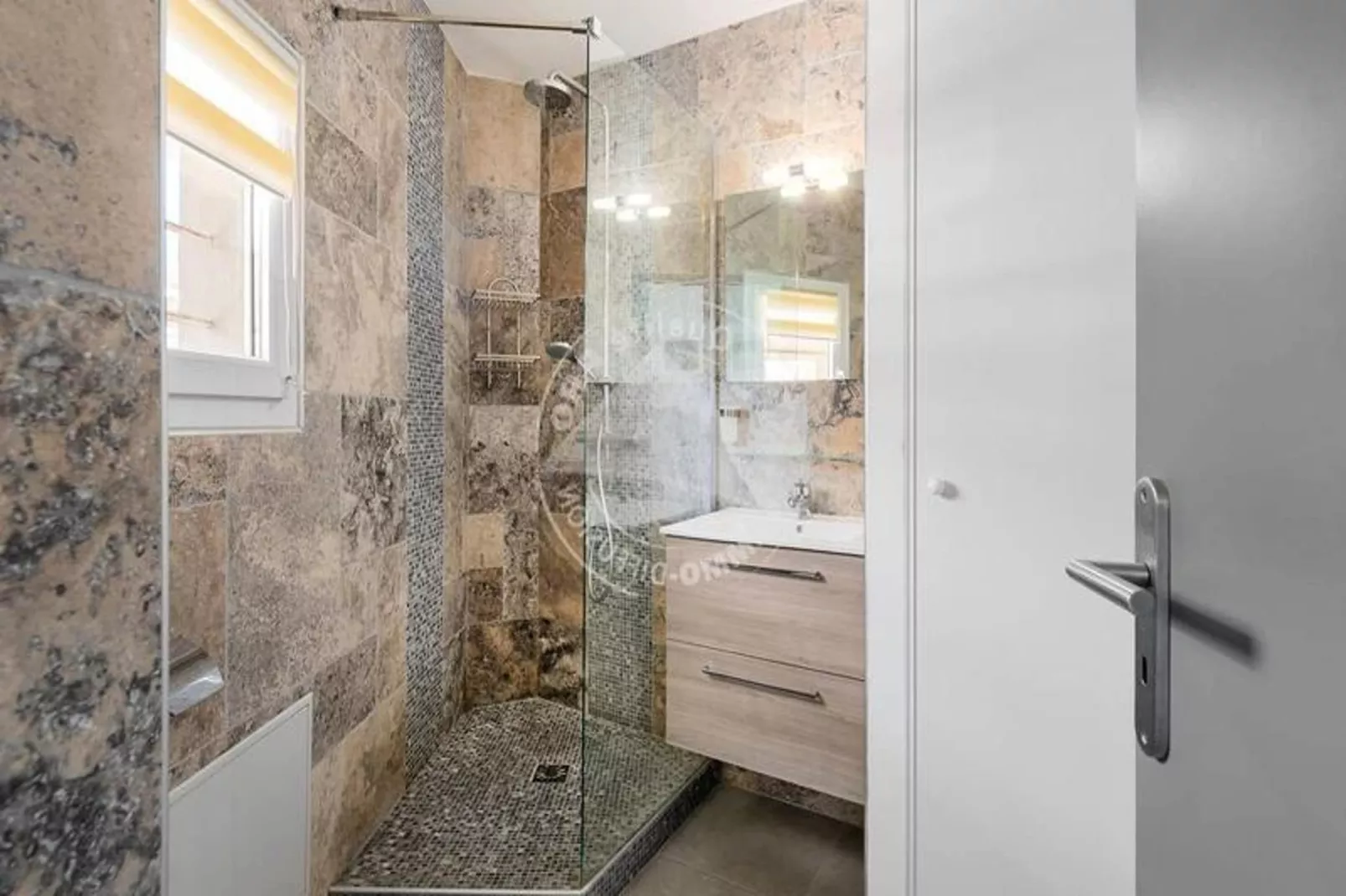 Résidence "le Château Leenhardt"-Badezimmer