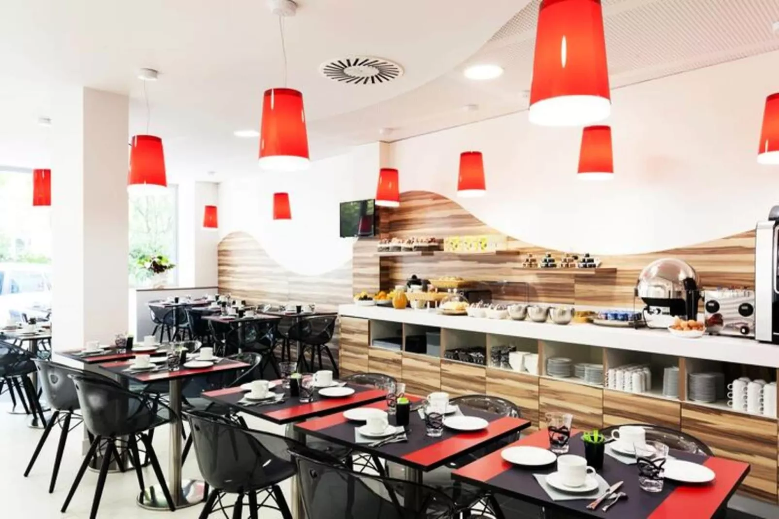 Néméa Appart'hôtel Résidence Toulouse Concorde****-Außenbereich Sommer