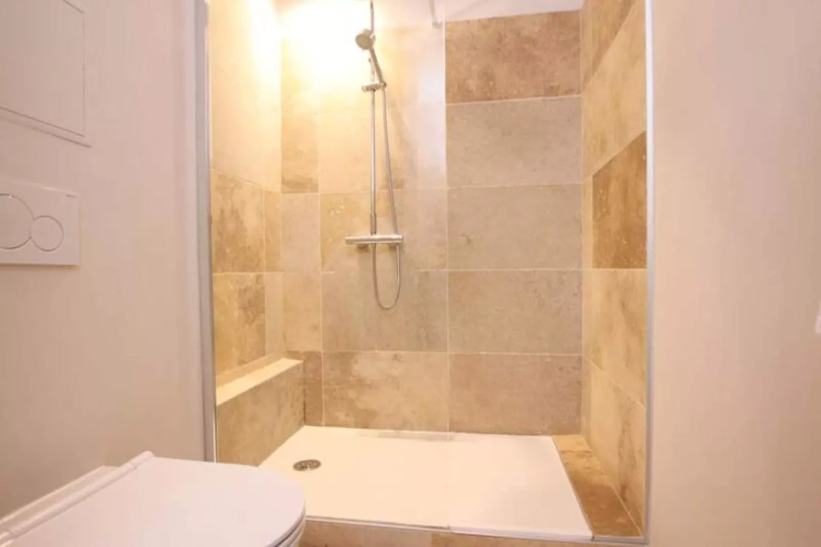 Superbe Appartement Typiquement Bordelais En Hypercentre Pour *4 Personnes*-Extérieur été