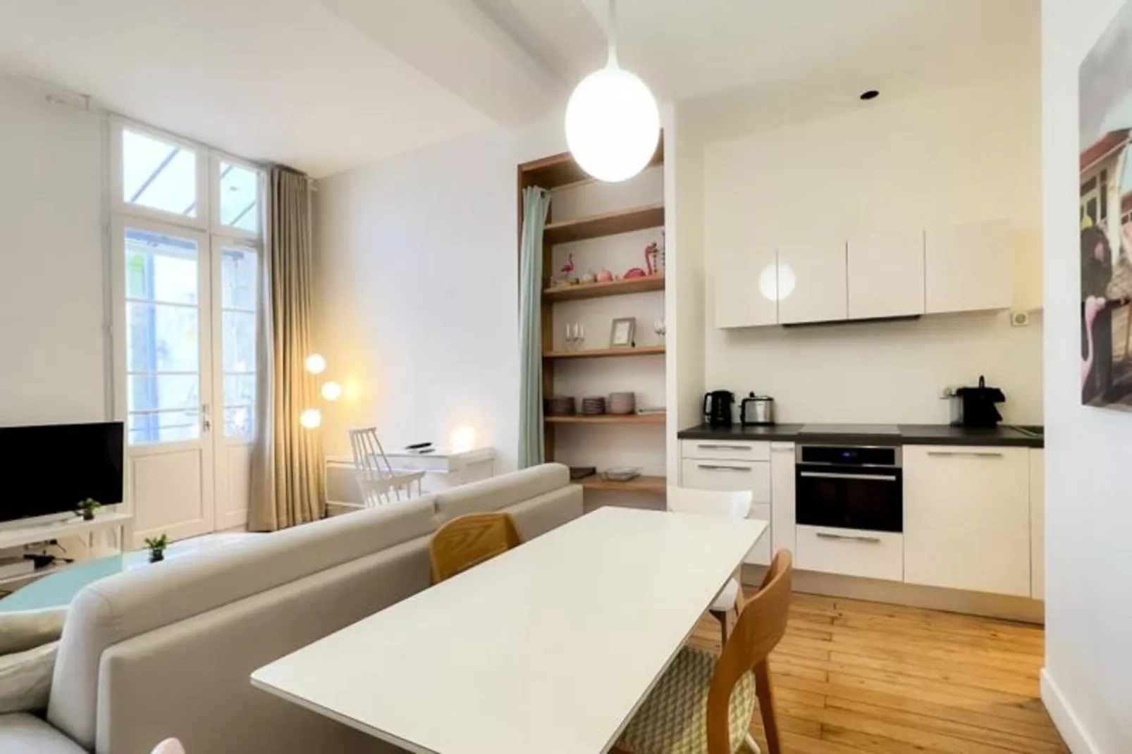 Magnifique Appartement Avec Terrasse-Dining room