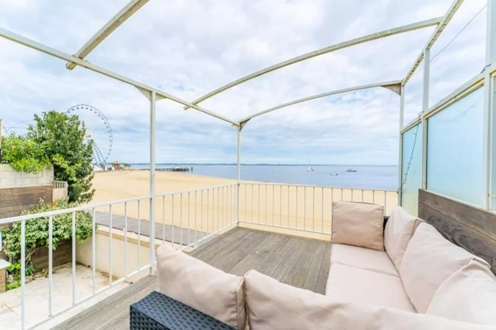 Somptueuse Demeure Arcachonnaise De Caract&egrave;re Avec Acc&egrave;s Direct &agrave; La Plage-Image-tags.