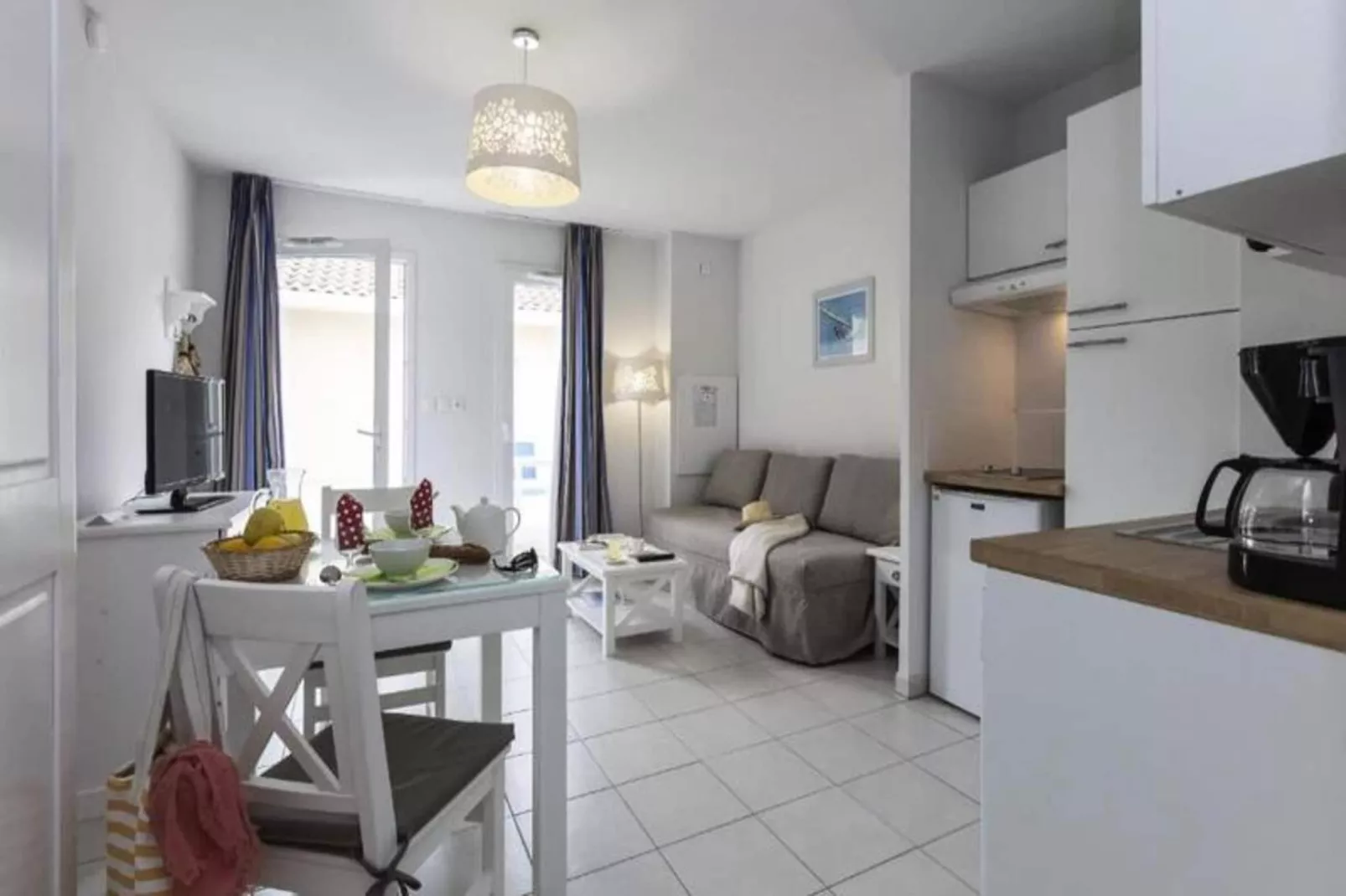 Résidence Odalys Le Petit Pont***-Dining room