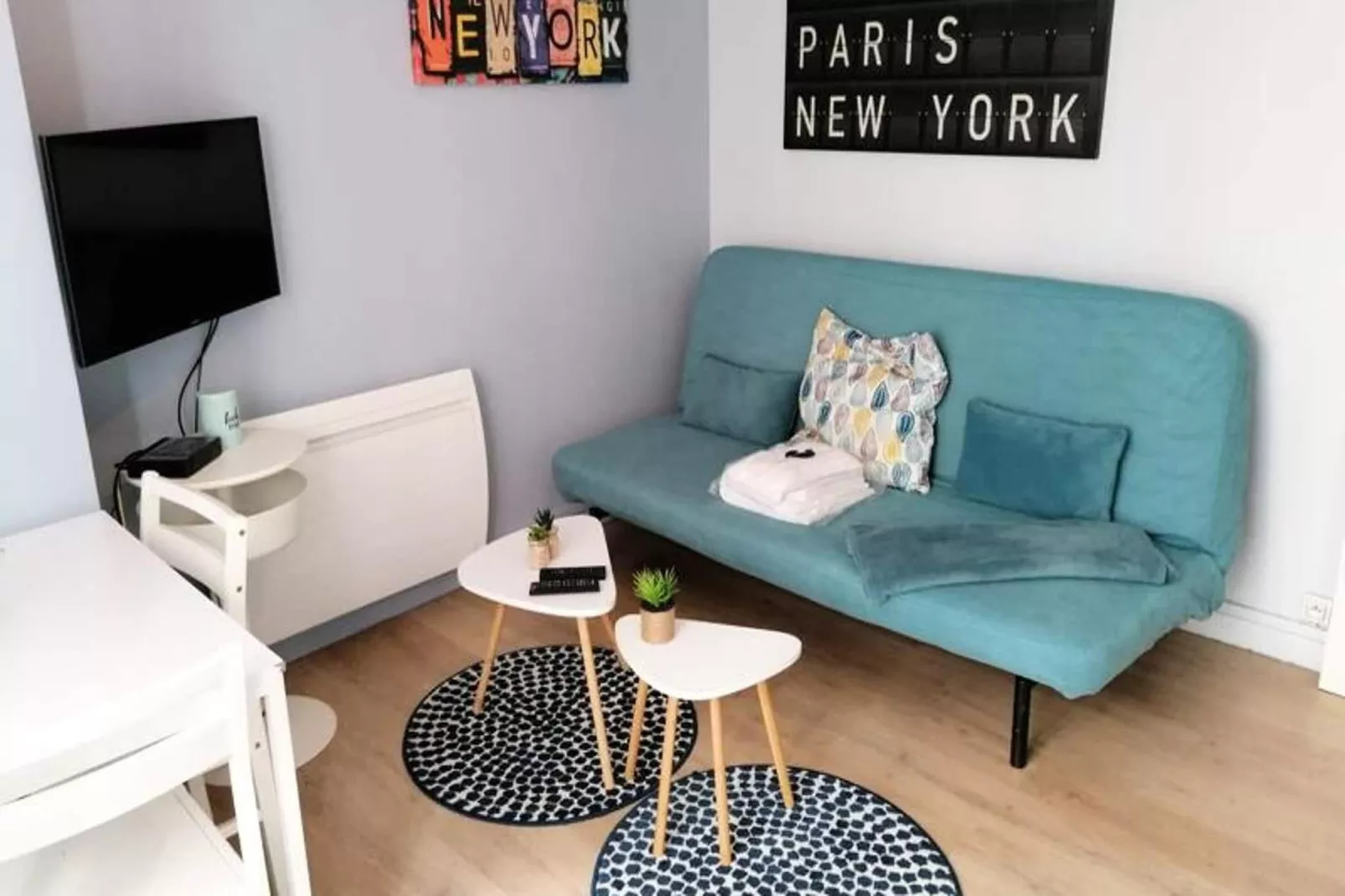 | Le Maginot 🍃 | Caserne De Bonne-Wohnzimmer