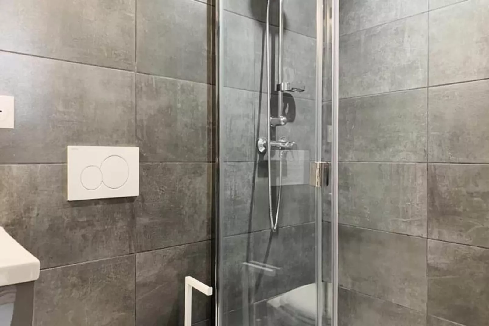 Le Nid Douillet - Studio 🌙-Badezimmer