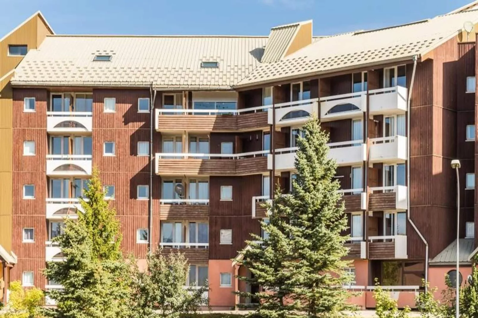 Résidence Les Horizons d'Huez - maeva Home-Außenbereich Sommer