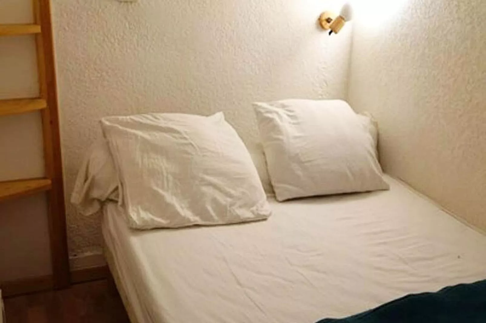 Résidence Menandiere-Bedroom