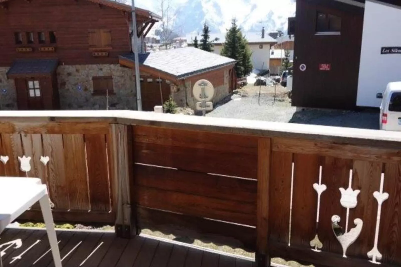 Chalet Alpina-Exterior in summer