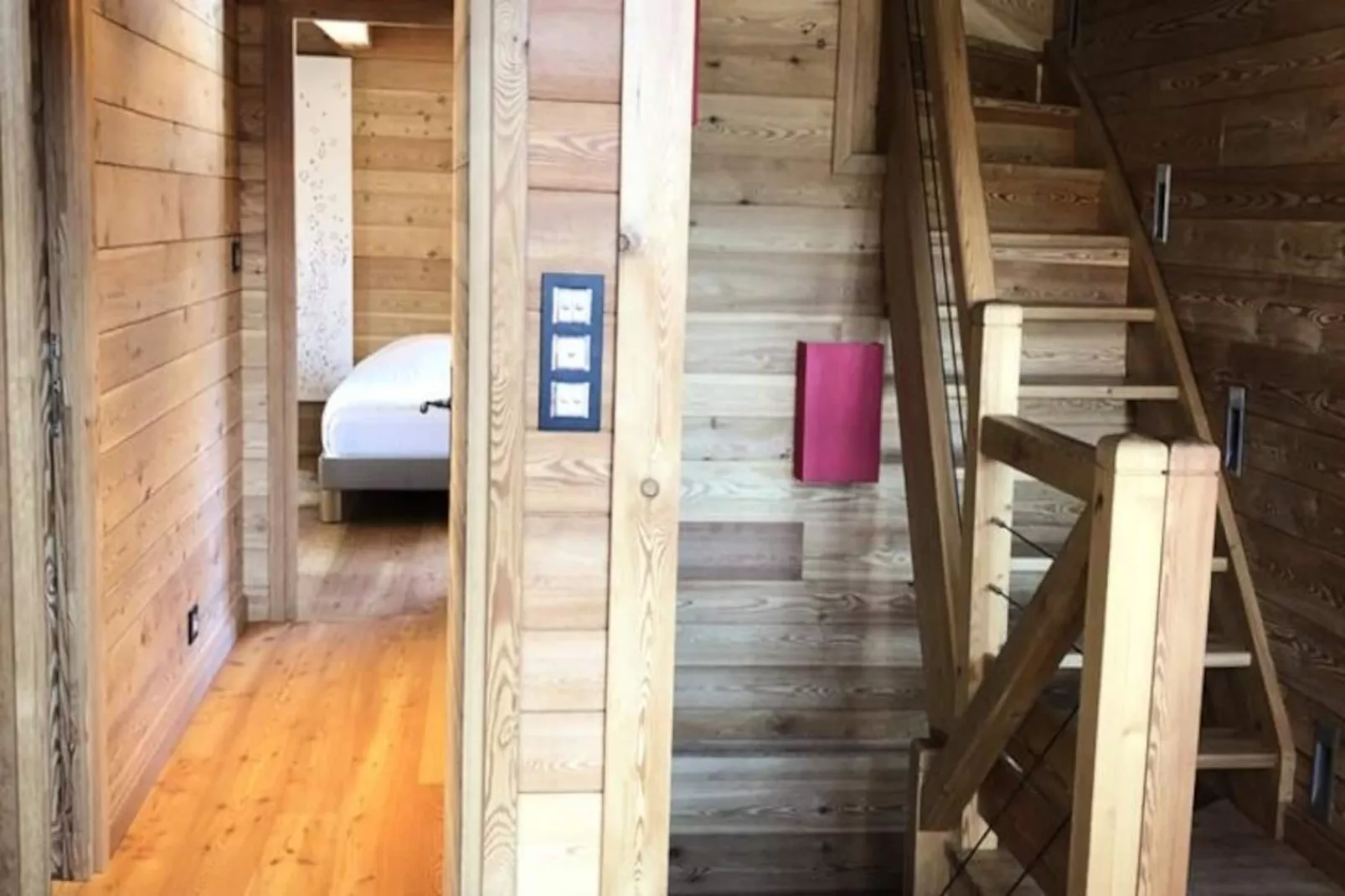 Chalet Pic Bayle-Image-tags.