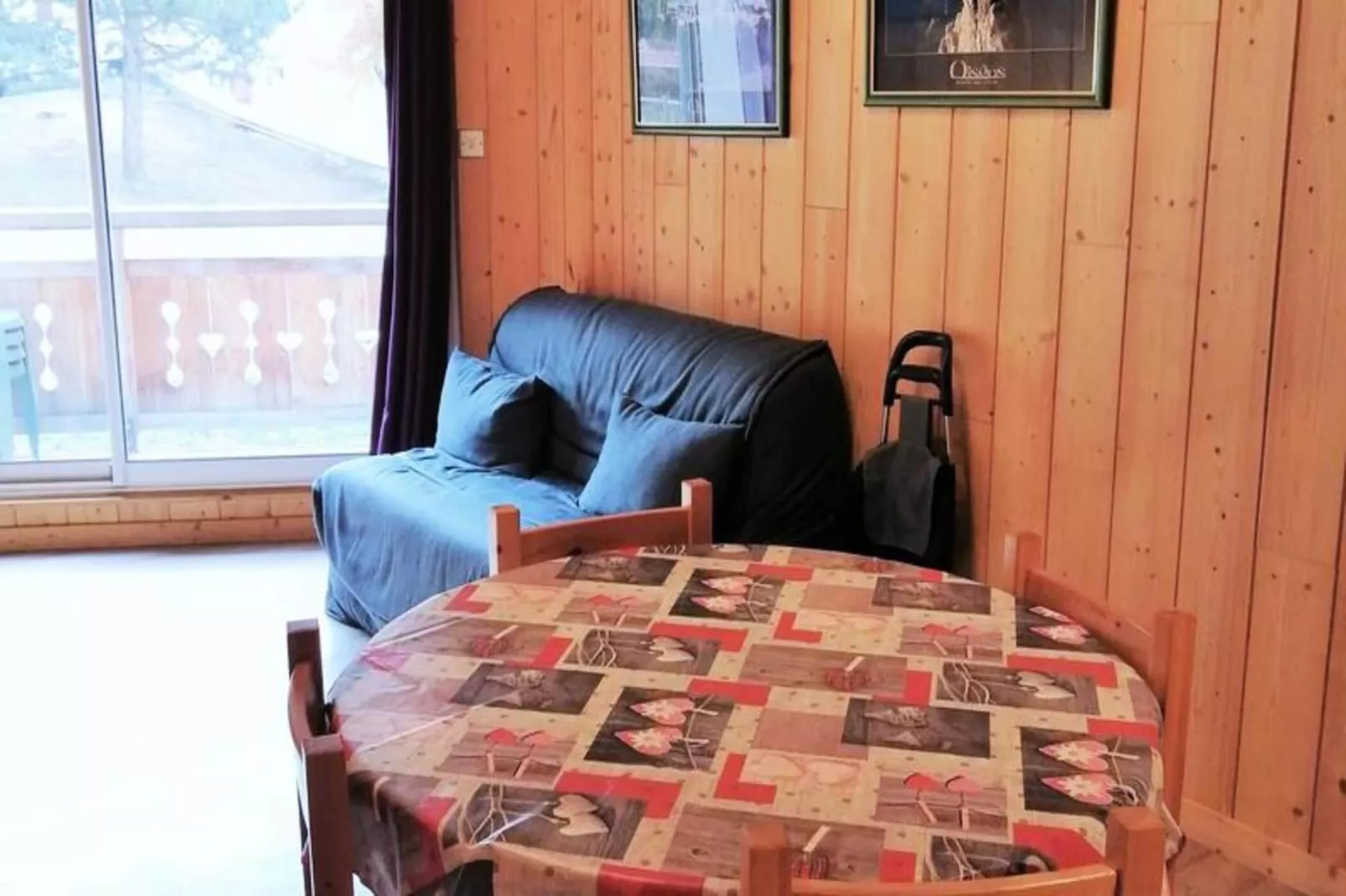 Résidence Sappey-Esszimmer