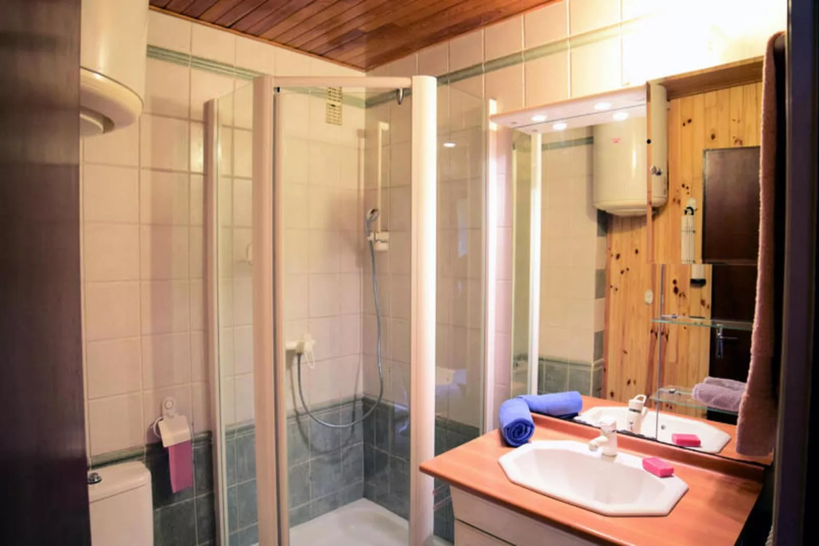 Résidence Midi-Bathroom