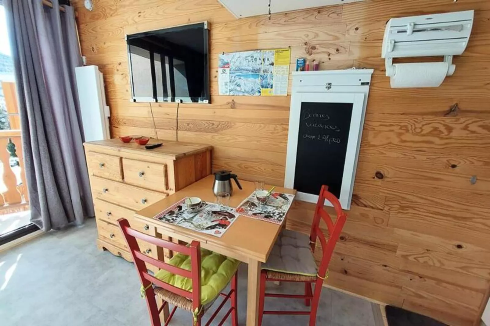 Résidence Champagne-Esszimmer