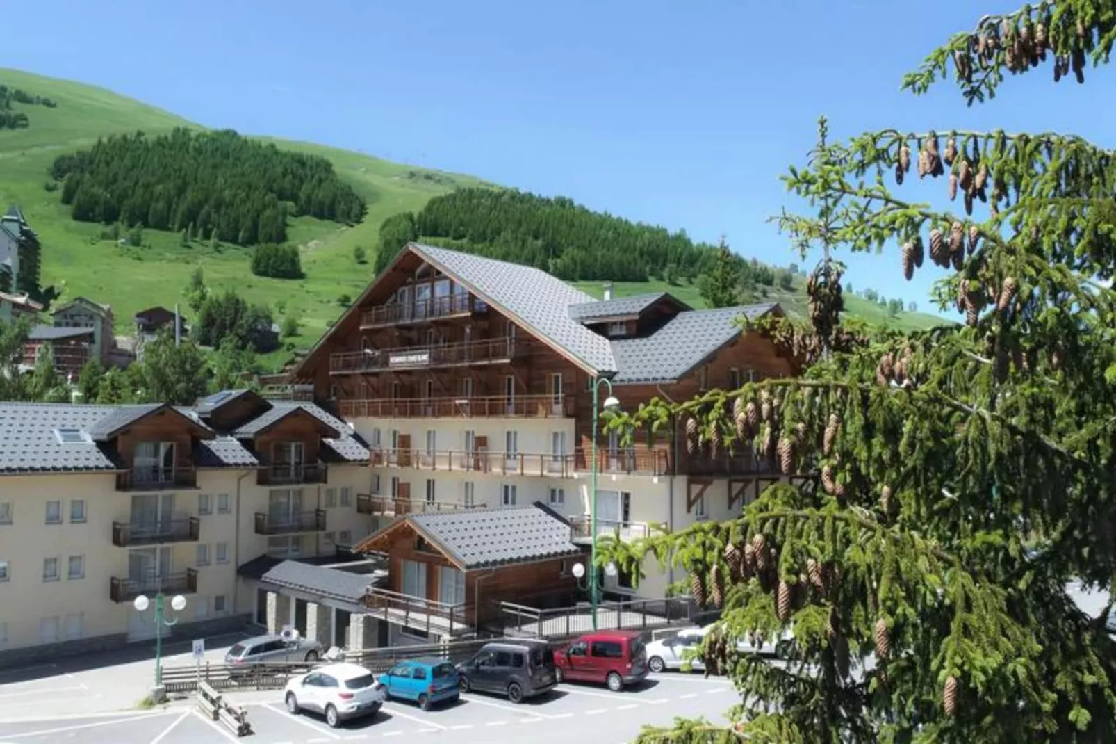 Résidence Odalys L'Ours Blanc-Extérieur été