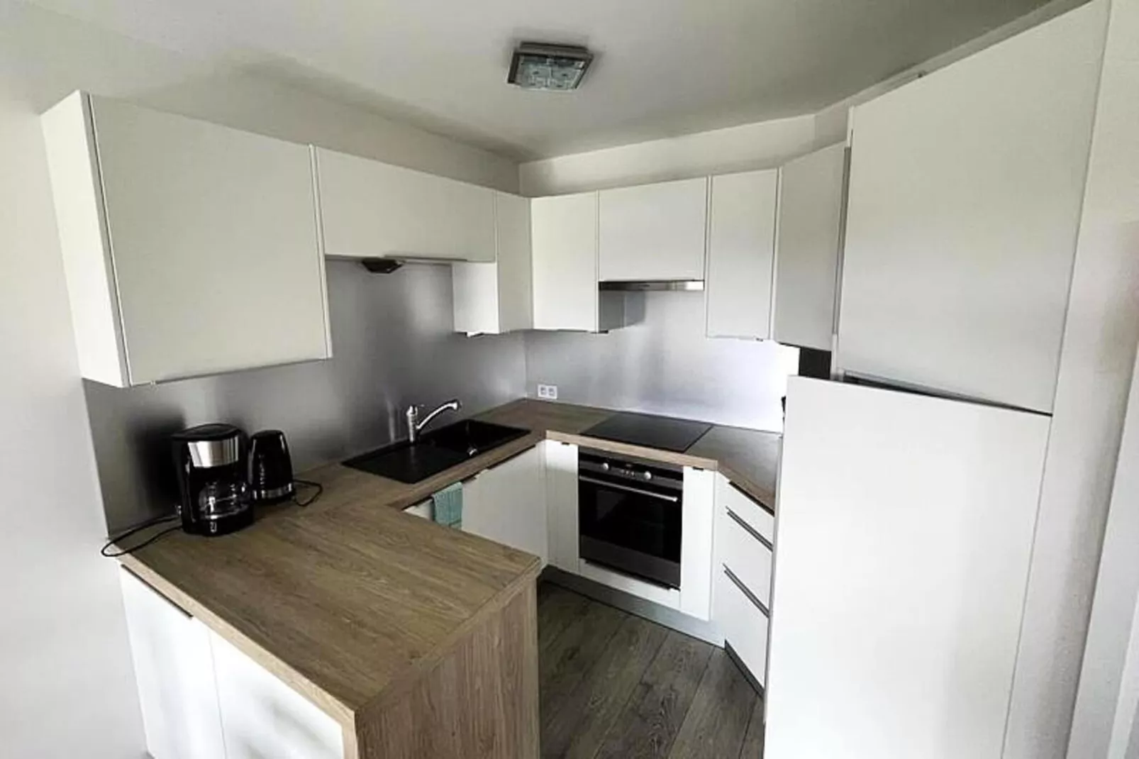 Résidence Bel Appartement En R&eacute;sidence Centre Ville  Avec Parking Class&eacute; 3*-Cuisine