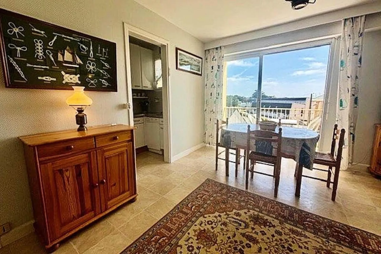 Résidence Kuz Heol-Salle à manger