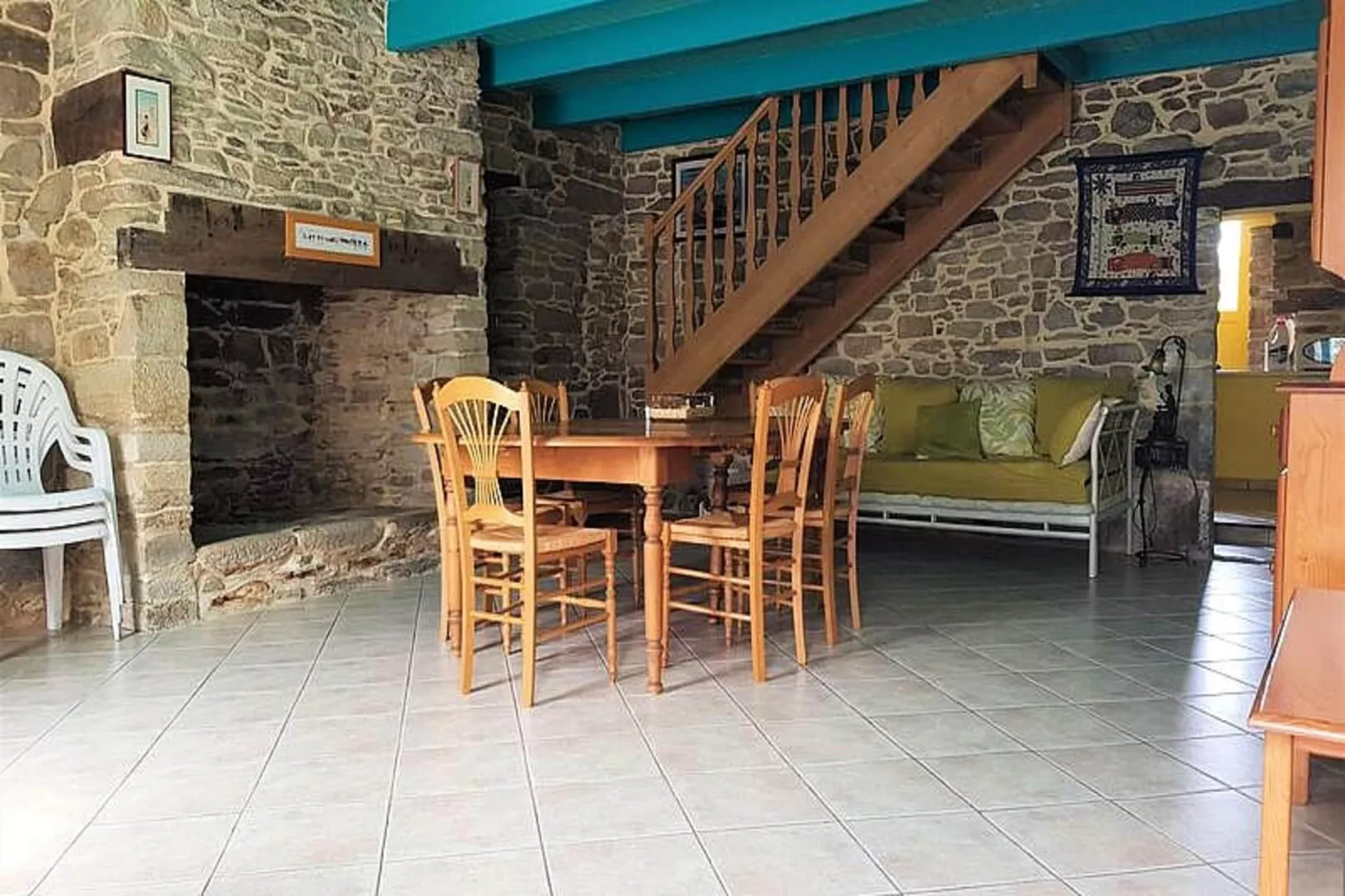 Résidence Liz-sarzeau-Esszimmer