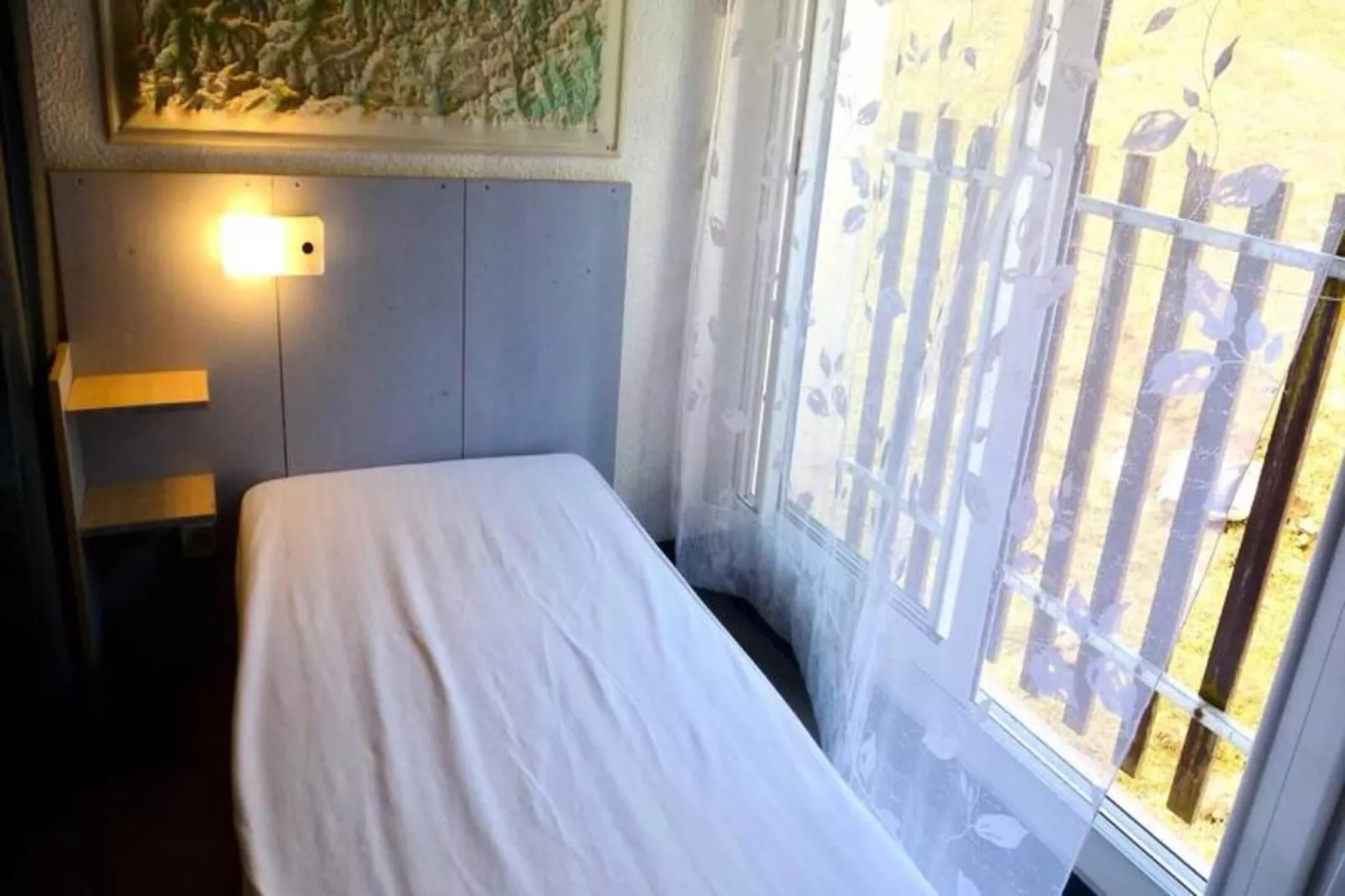 Résidence Neouvielle-Dining room