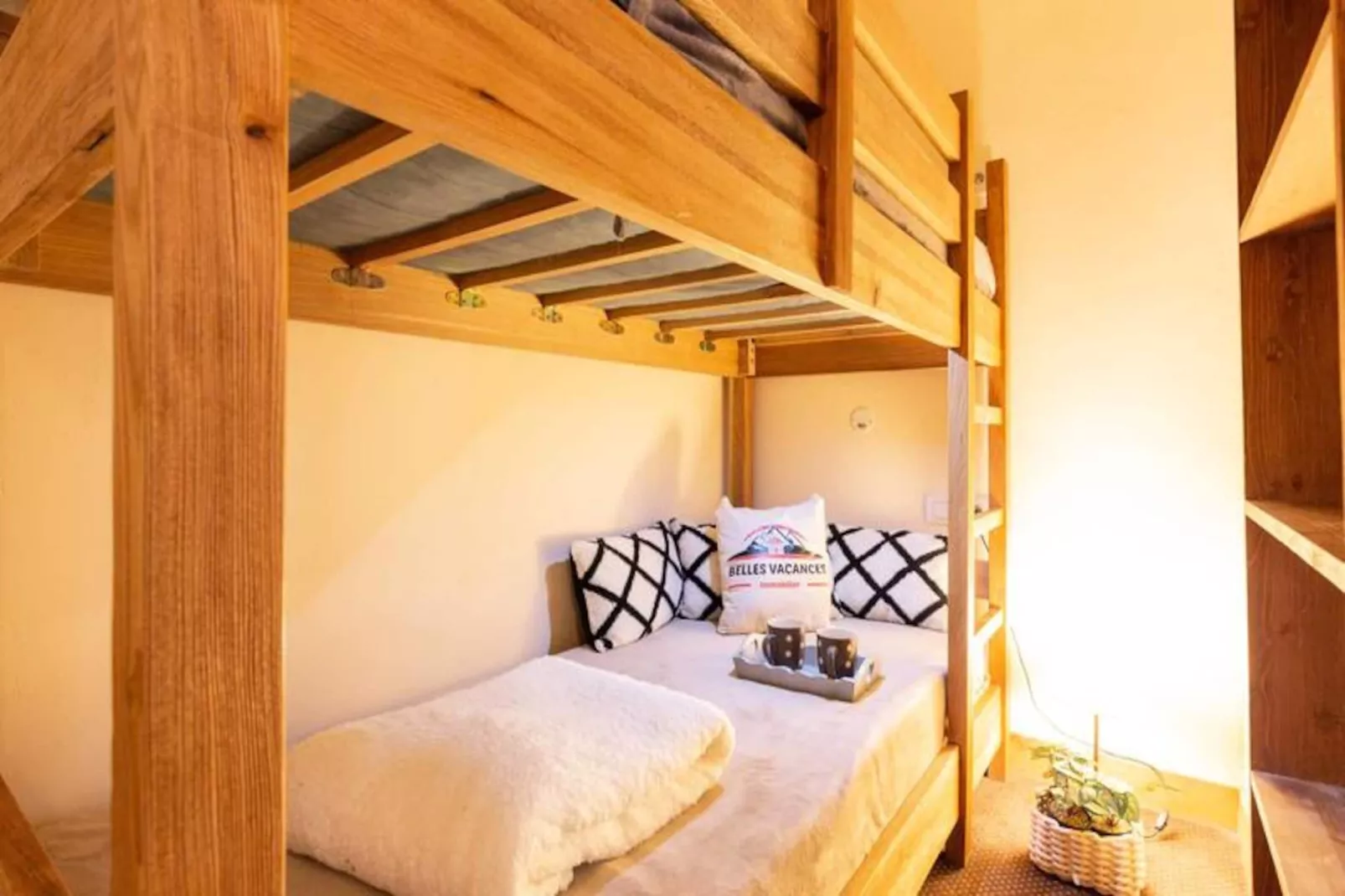 Résidence Cami Real-Image-tags.