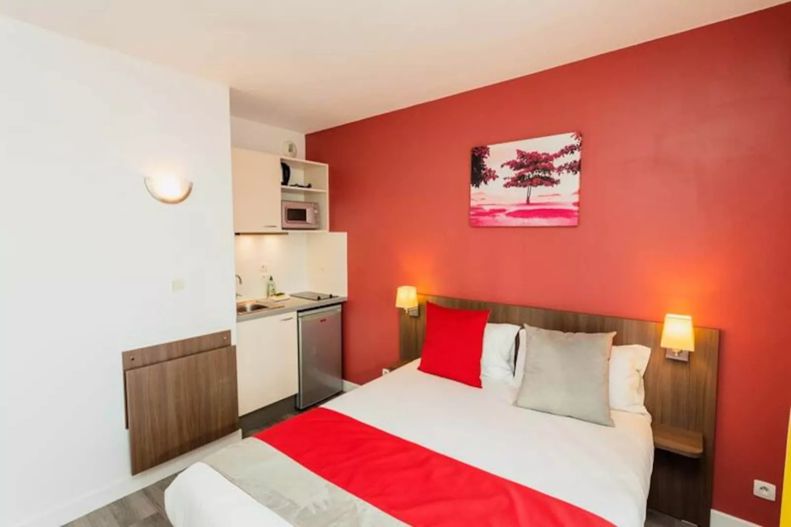 Appart'Hôtel Mer & Golf City Perpignan Centre***-Image-tags.