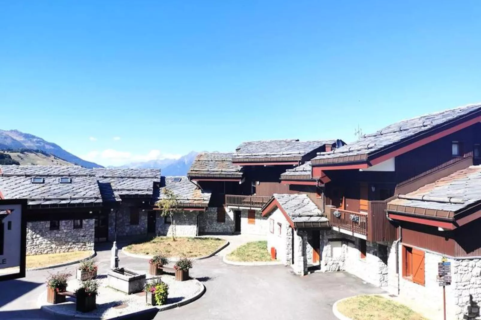 Résidence Ruelle-Extérieur été