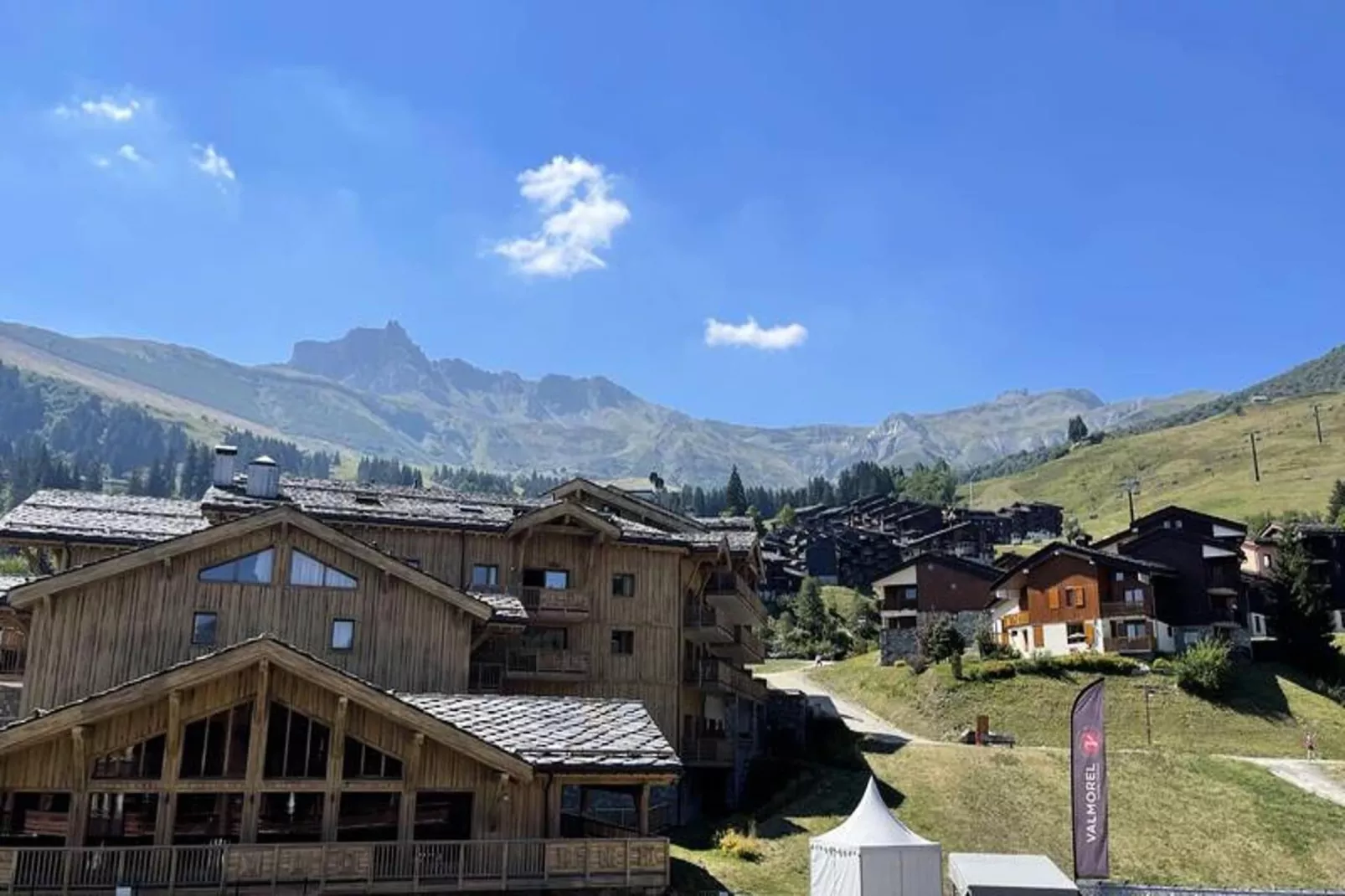 Résidence Valeriane-Extérieur été