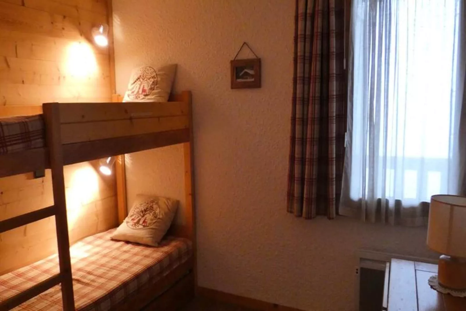 Résidence Pierrafort-Bedroom