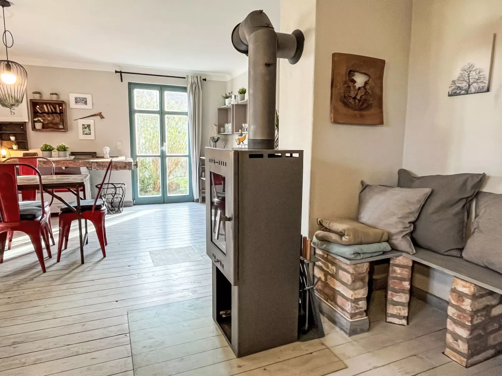 Reetgedecktes Ferienhaus Seelchen-Drinnen