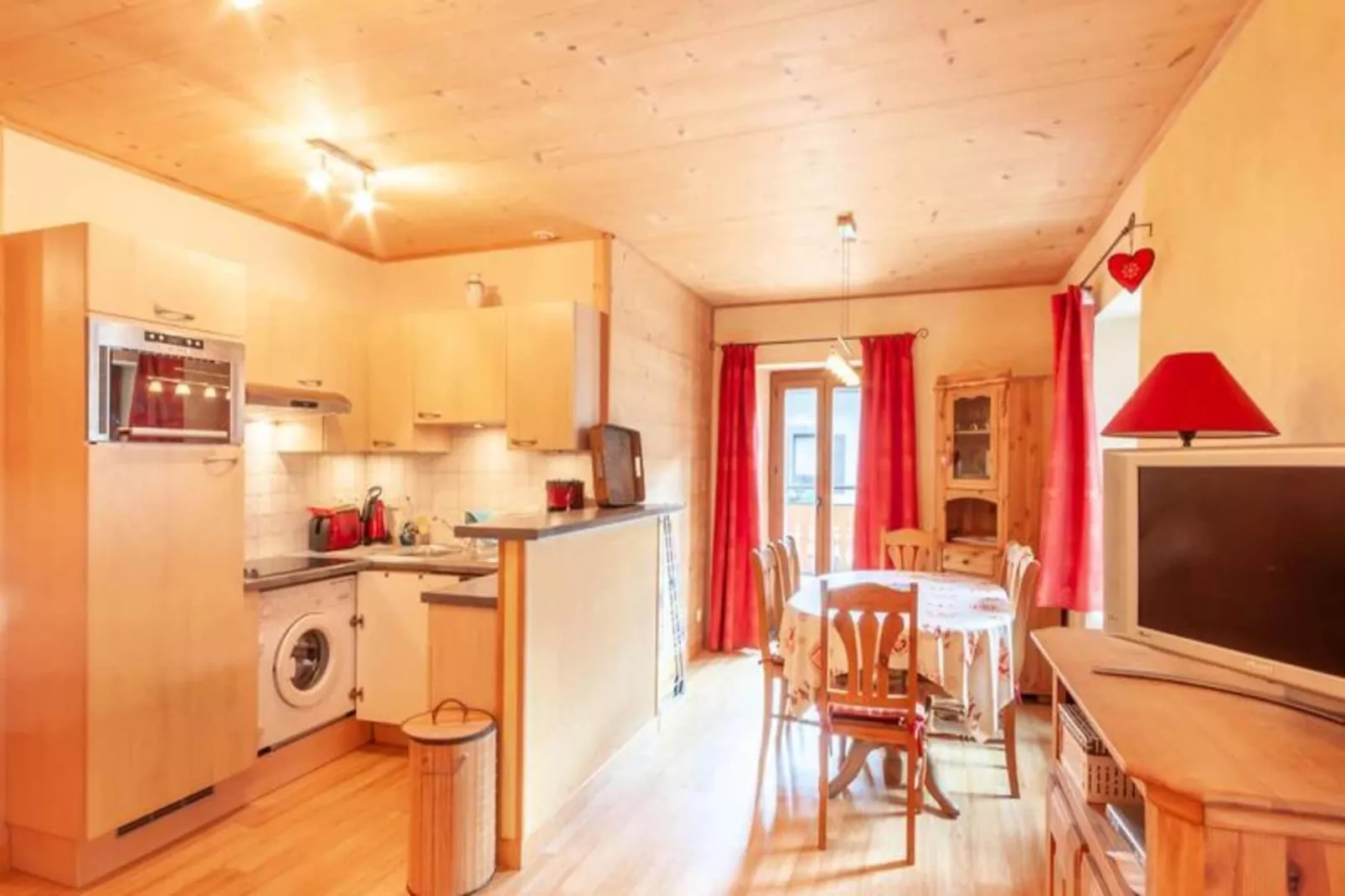 Résidence Place Eglise-Salle à manger