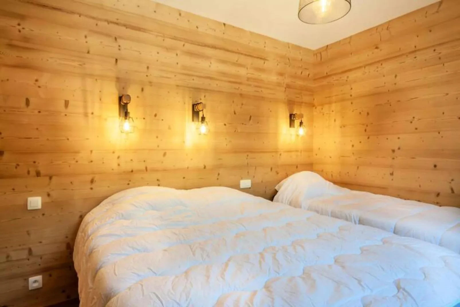 Résidence Les Voroches-Bedroom