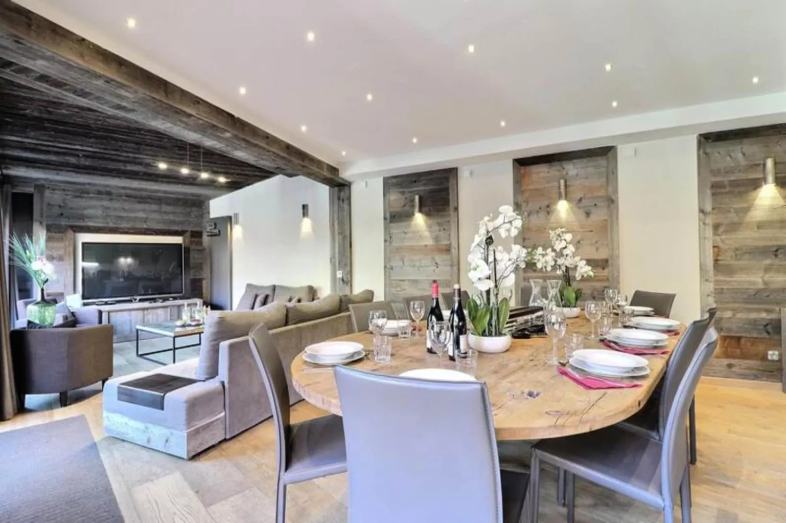 Résidence Tonic-Salle à manger