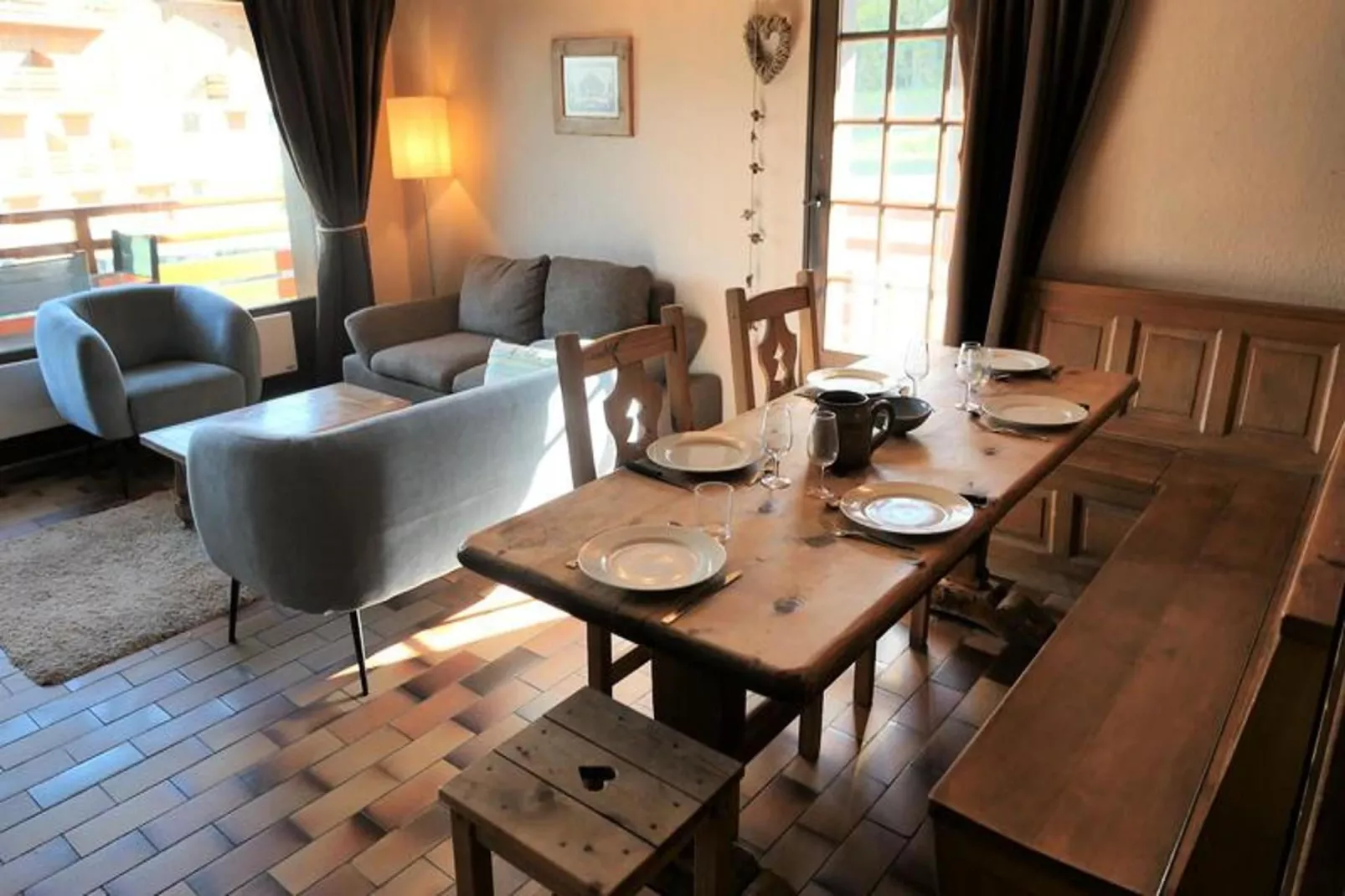 Résidence La Gelinotte-Esszimmer