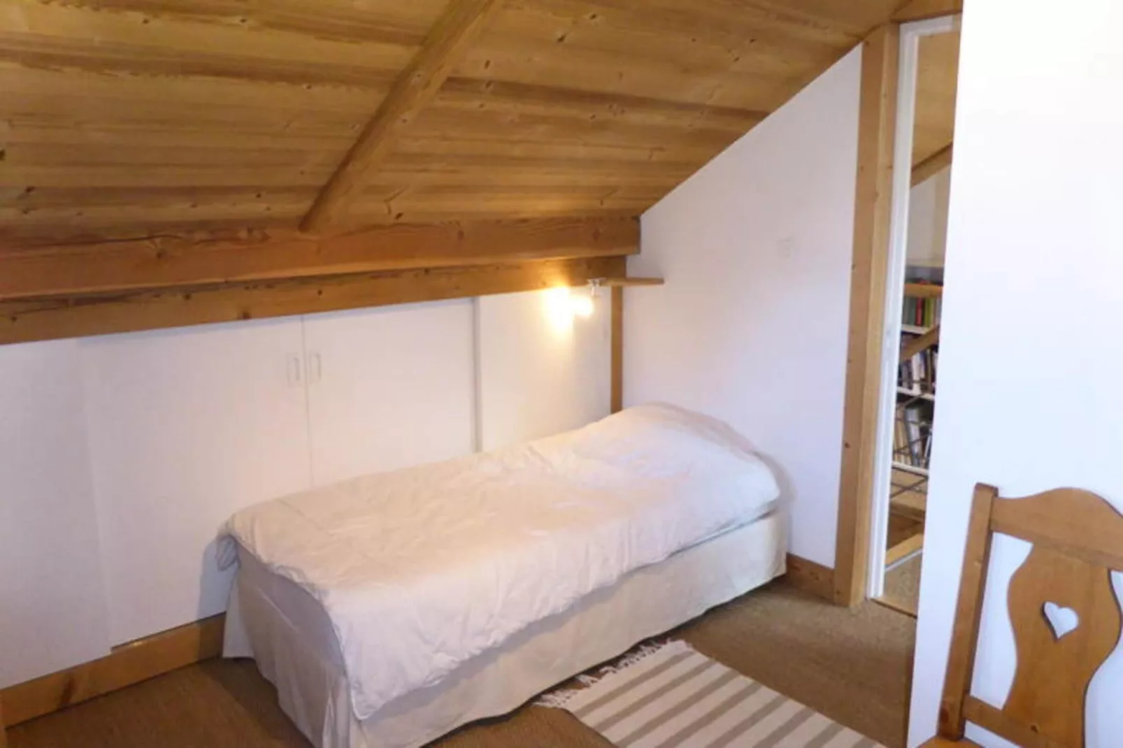 Chalet Champelet-Exterior in summer