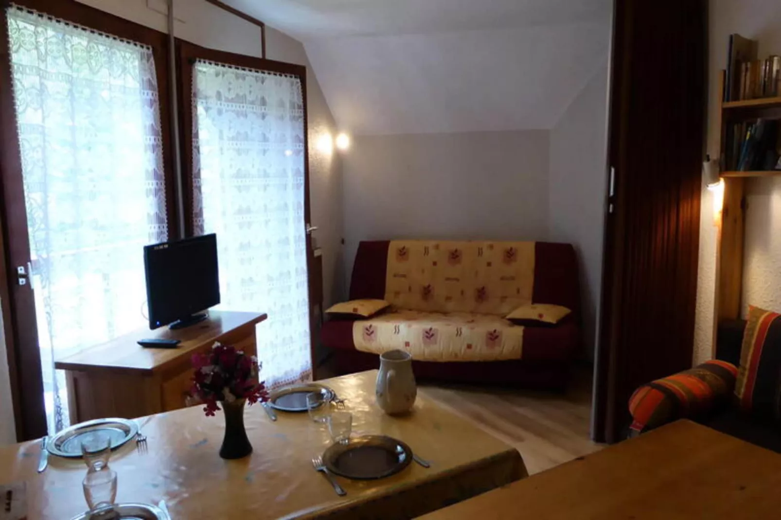 Résidence Borgia-Außenbereich Sommer