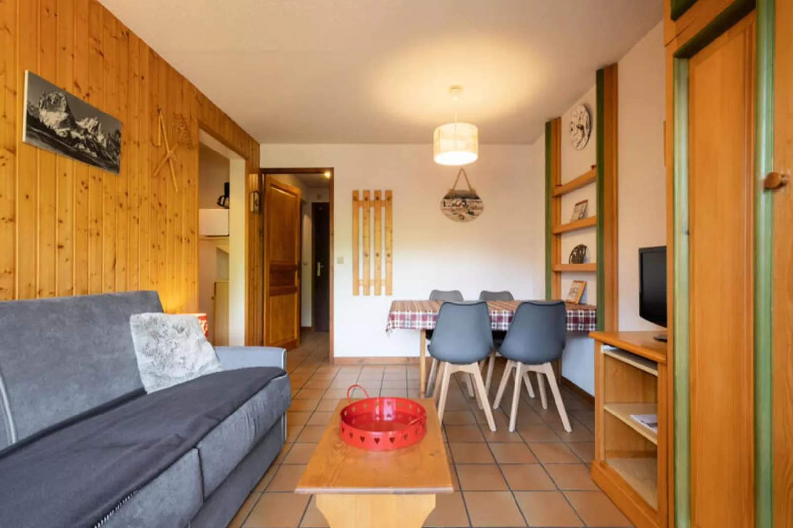 Résidence Domanial B-Außenbereich Sommer