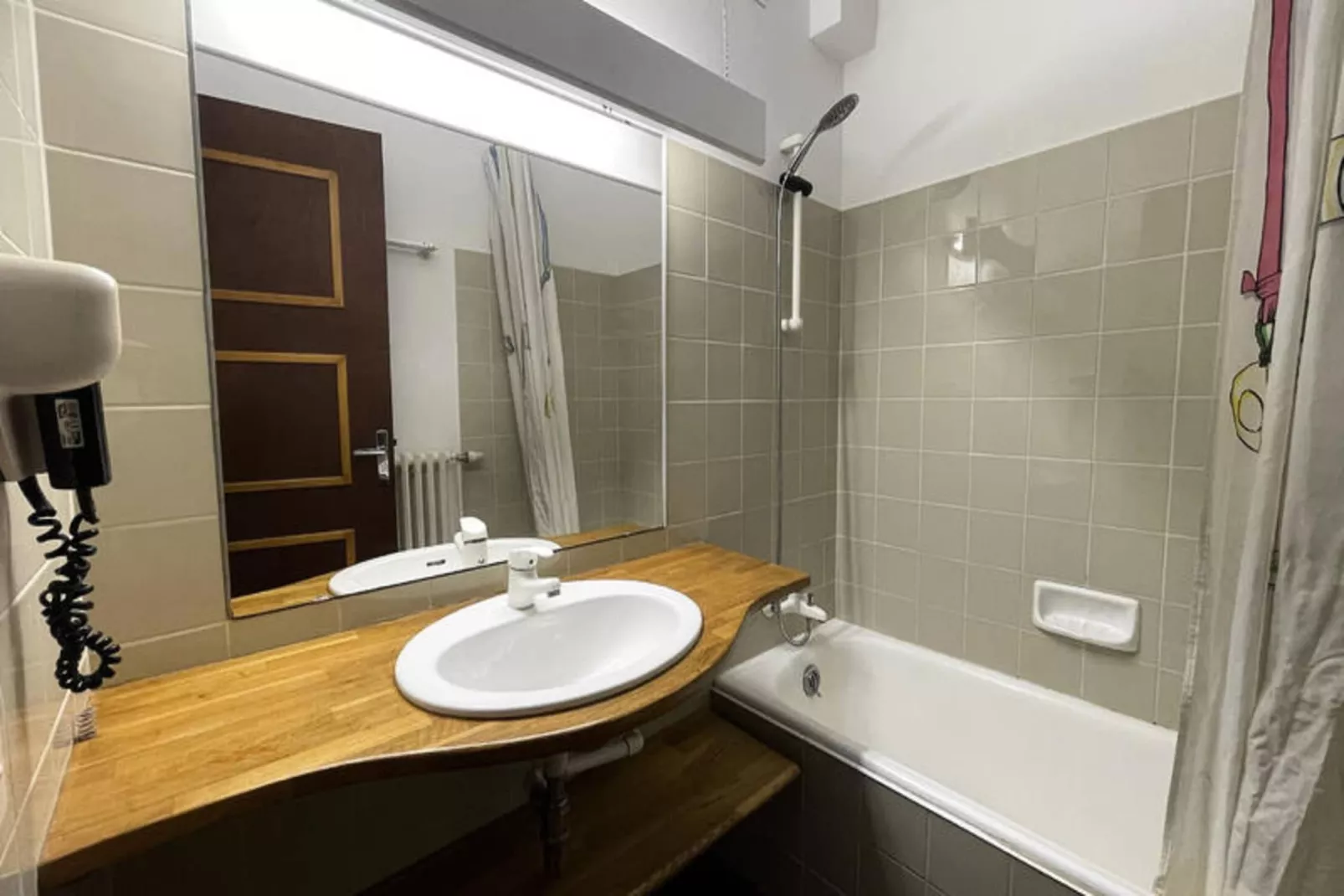 Appartements à La Clusaz-Bathroom