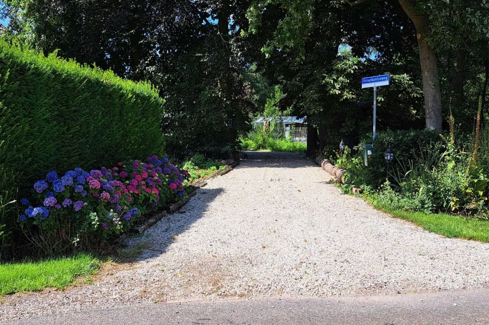 Huize Hops-Areas summer 1km