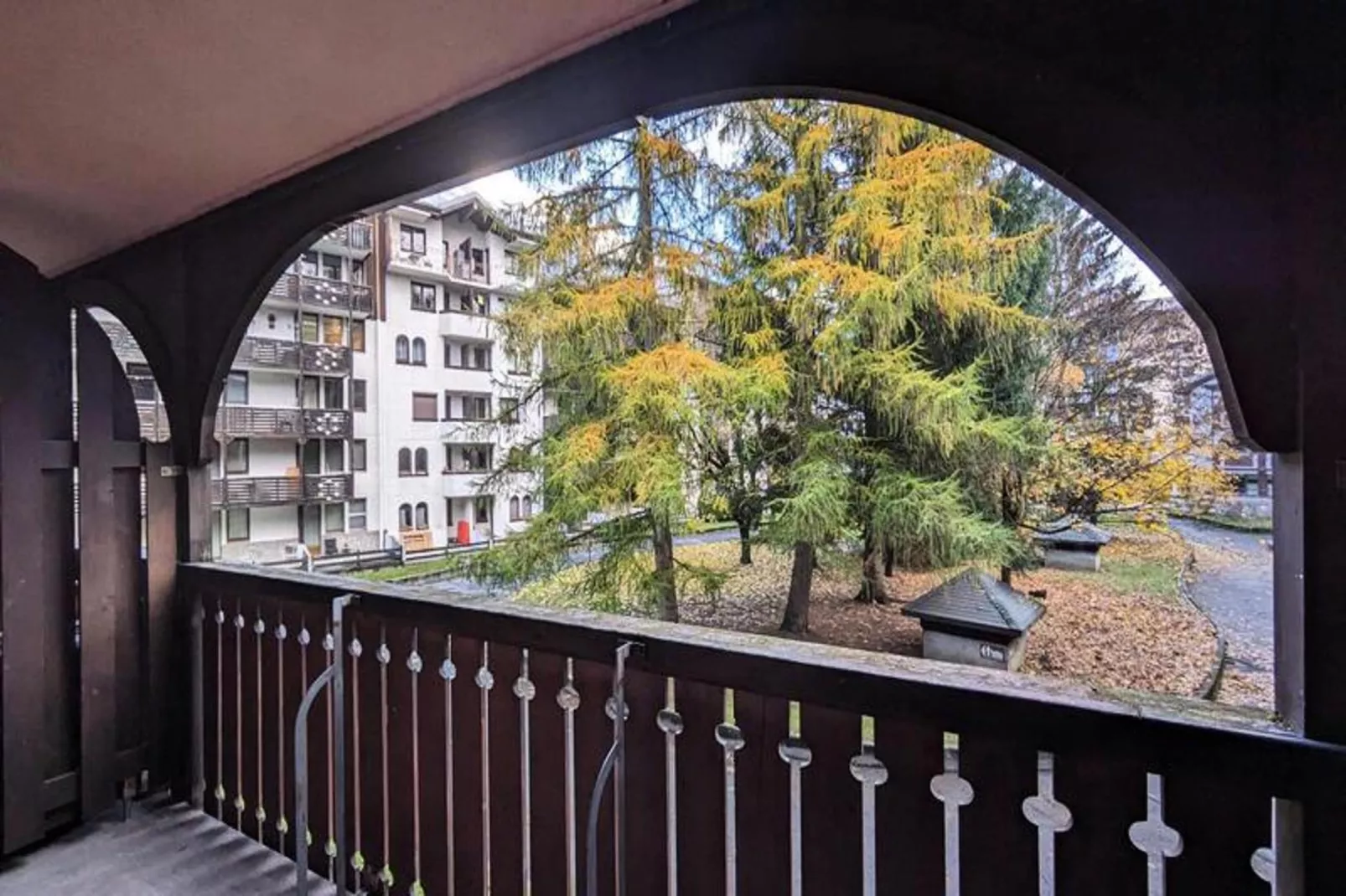 Résidence Jonquille-View in summer